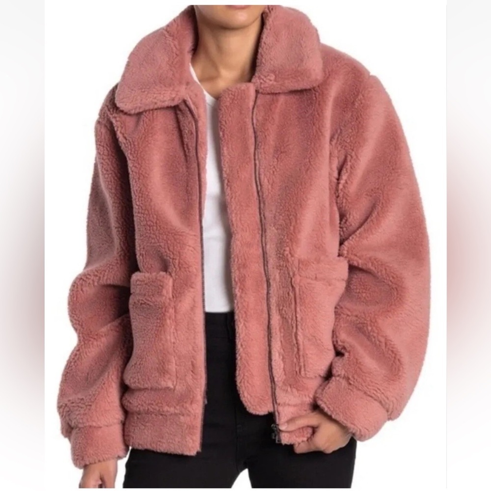 Elodie women’s Pink Teddy Jacket with pockets. XS